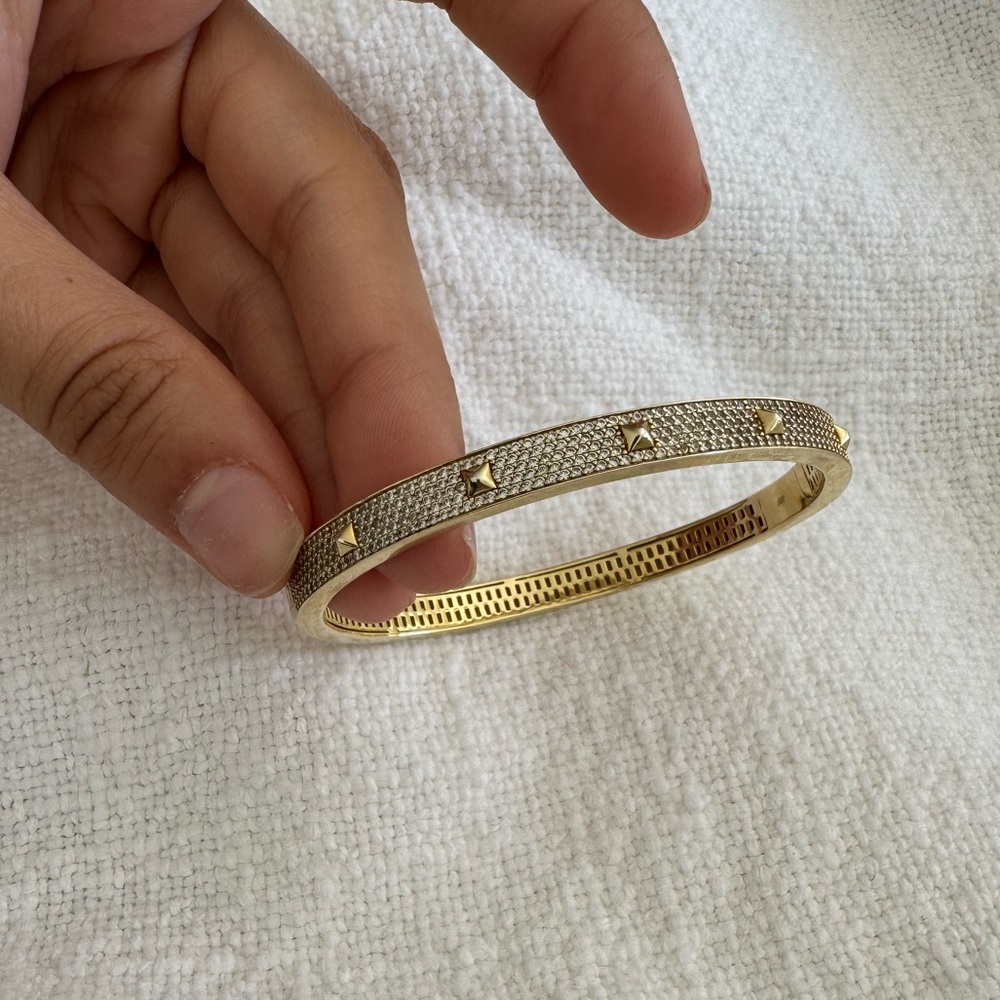 Diamond stud bracelet - Picture 3 of 4